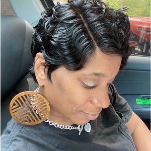 Meet your Posher, Kay